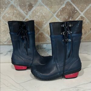 Sorel Women's Navy and Black Winter Boots with Red Soles